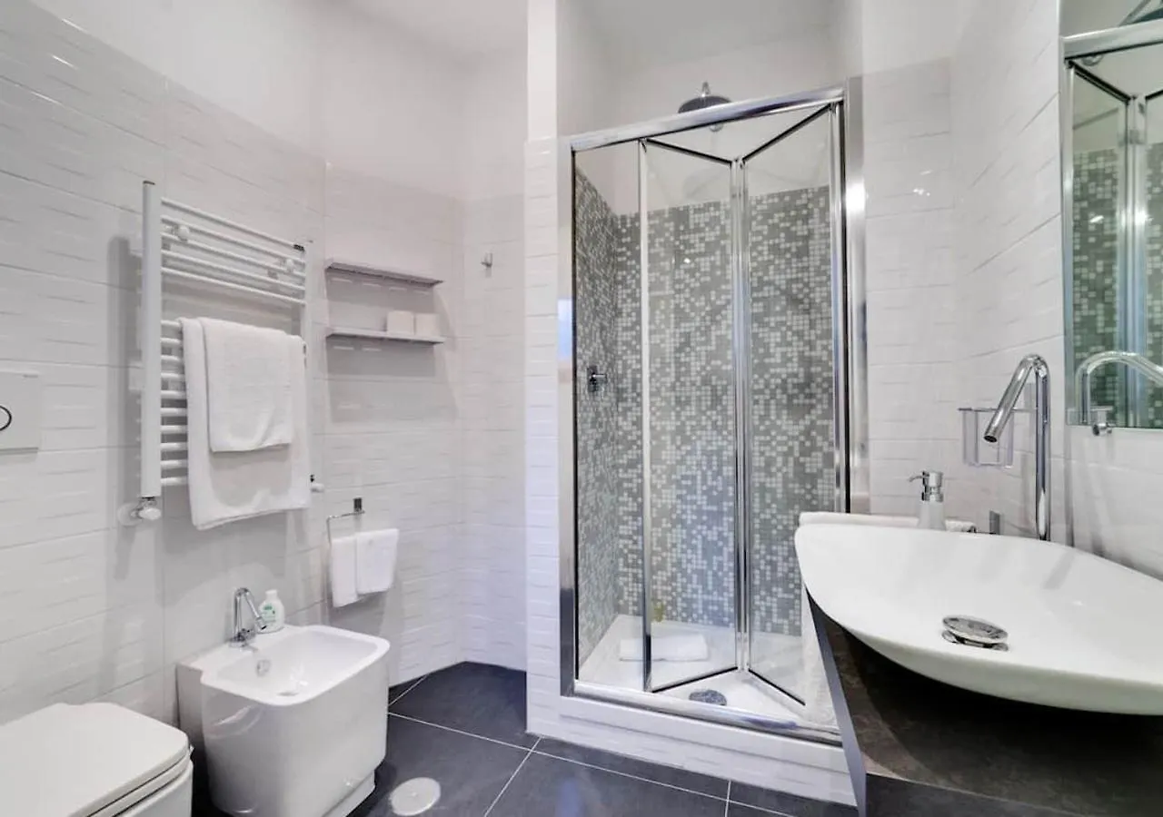Luxury, Large Flat With Terrace On Vatican Walls Rome Apartment